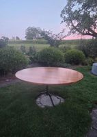 150cm Nussbaum Beizentisch Esstisch Bistrotisch Gussfuss