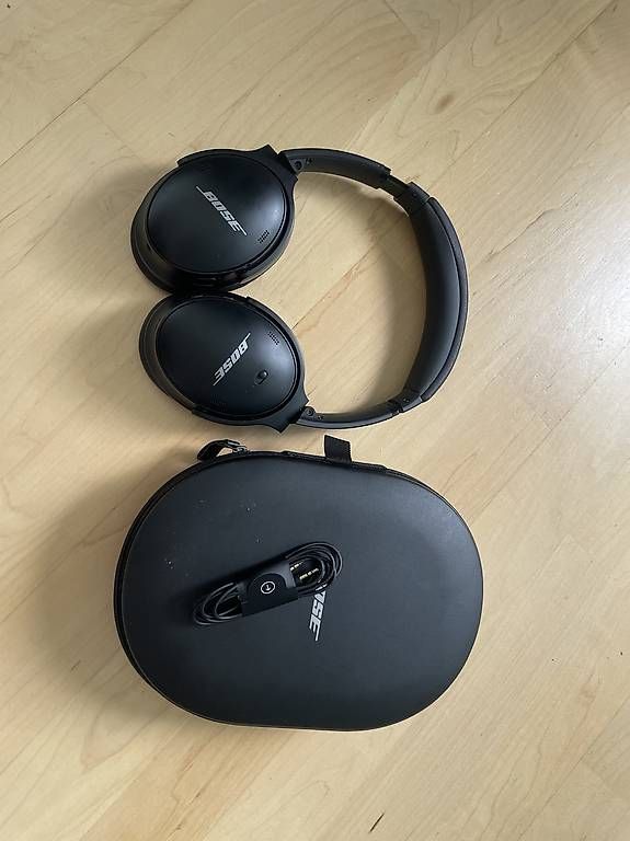 Bose Cuffie: Bose QC45 – Difettoso da Bern venduto da Laurin008
