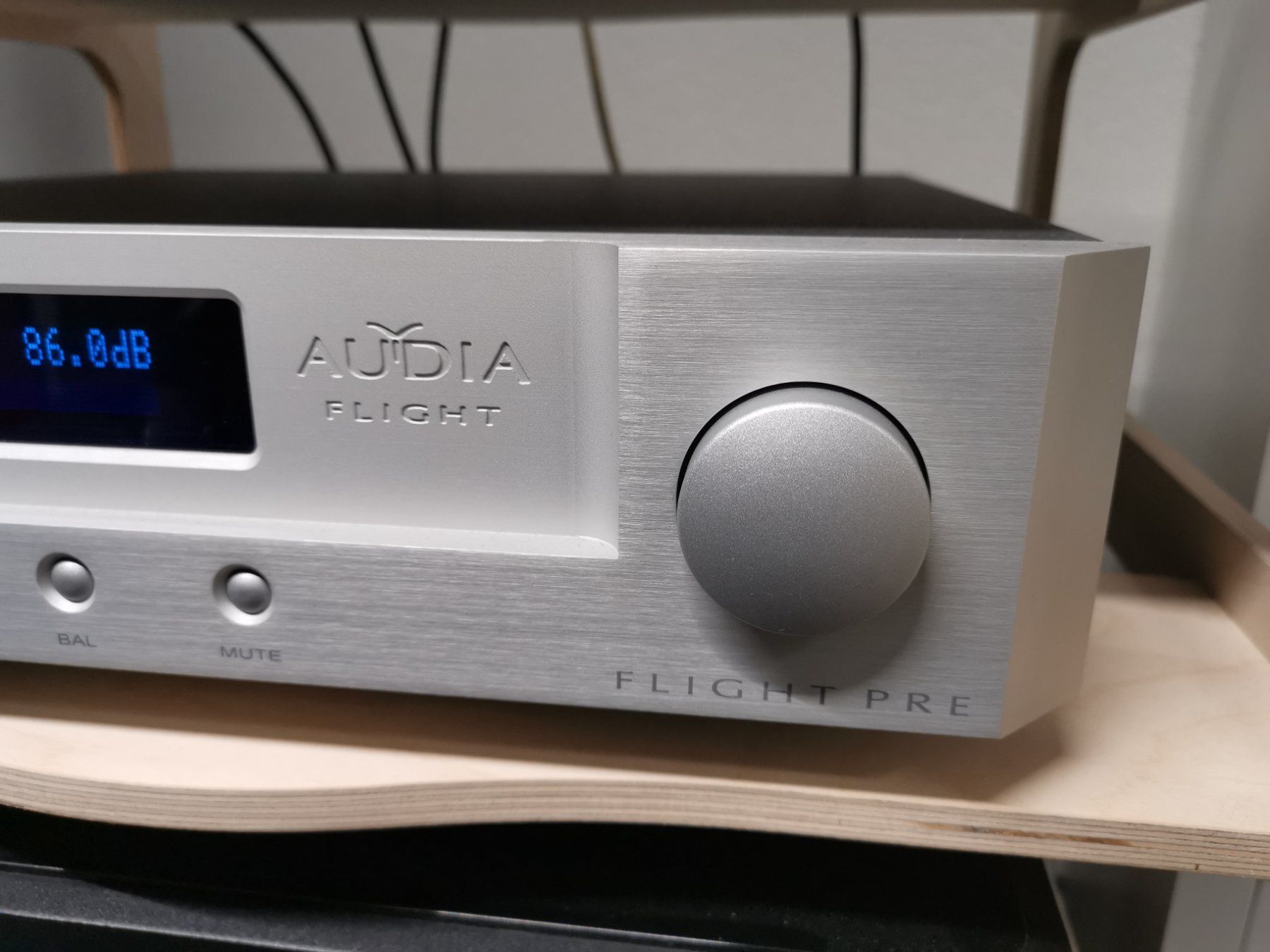 Amplificatori: AUDIA FLIGHT  -  Pre Vorverstärker & Flight 50 Endstufe – Usato da Weinfelden venduto da ice_9hzf 2