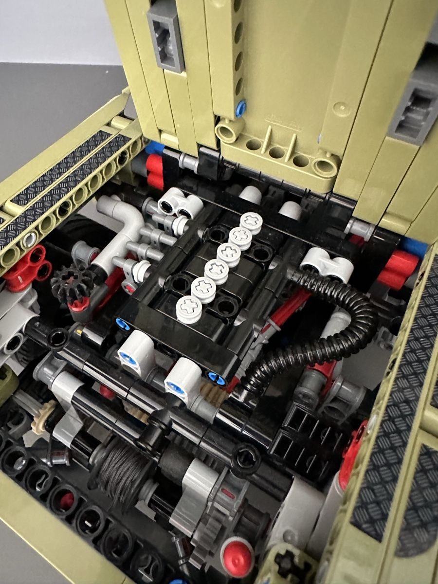 Lego Kit di costruzioni: Lego Technic 42110 Land Rover Defender mit OVP – Usato da Bättwil venduto da Samuel_Wyss 4