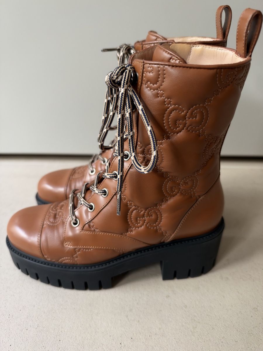 Gucci Scarpe da donna: Gucci GG leather ankle boots  – Nuovo (secondo la descrizione) da Cologny venduto da sab_xh7v 1
