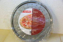 Pizzaform mit Thermolochung, tescoma