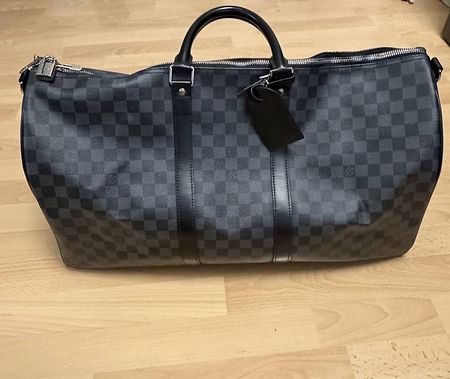 Louis Vuitton Keepall Bandoulière 50