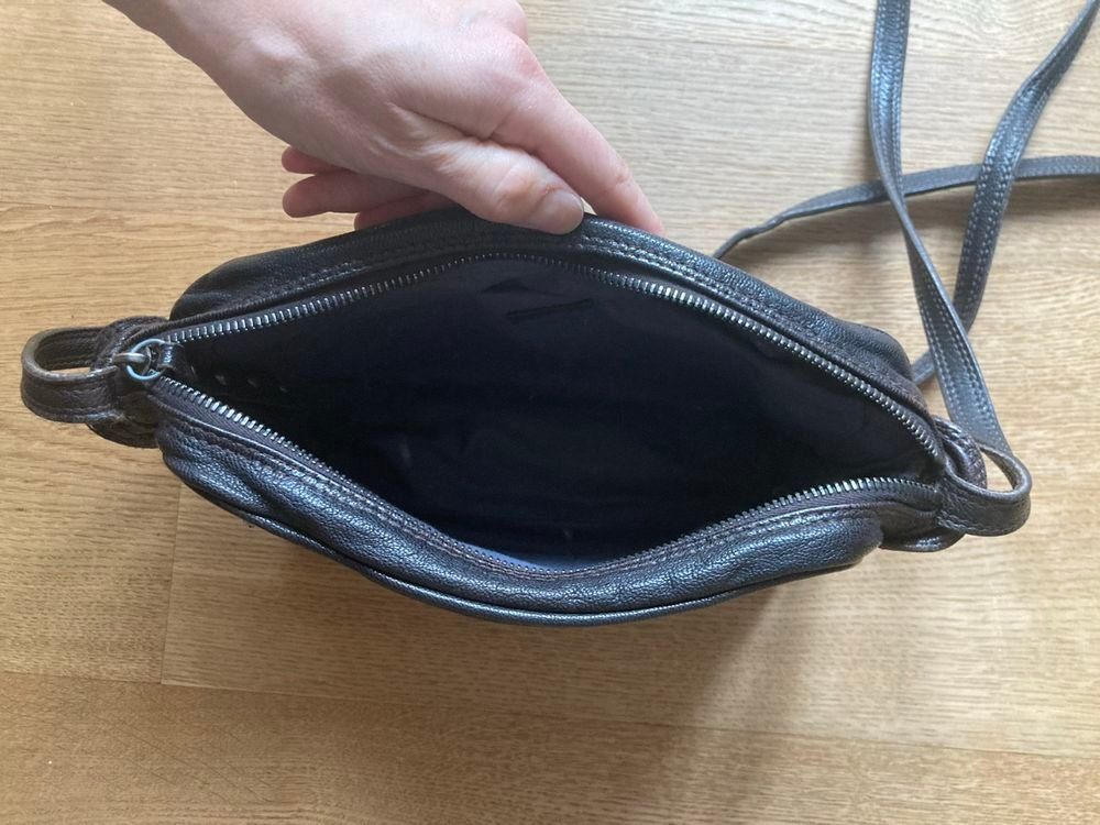 Hugo Boss Borse da donna: Hugo Boss Tasche – Usato da Wattwil venduto da tannenmeise73 3