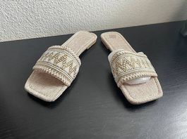 Boho Pantoletten Beige mit Stickerei
