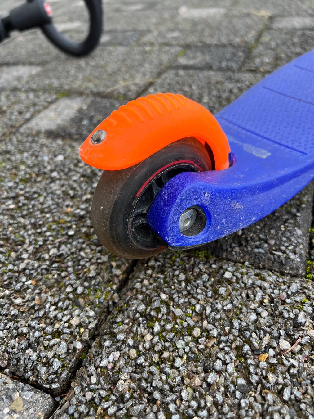 Micro Kickboard: Micro Mini Scooter blau – Usato da Balterswil venduto da Daia4 1