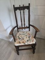 Antik Stuhl ERCOL Holz mit floralem Polster guter Zustand
