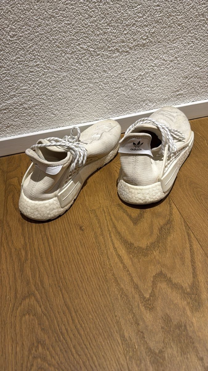 Scarpe da uomo: Adidas Human Race  – Usato da Erlen venduto da chr_kg5m 1