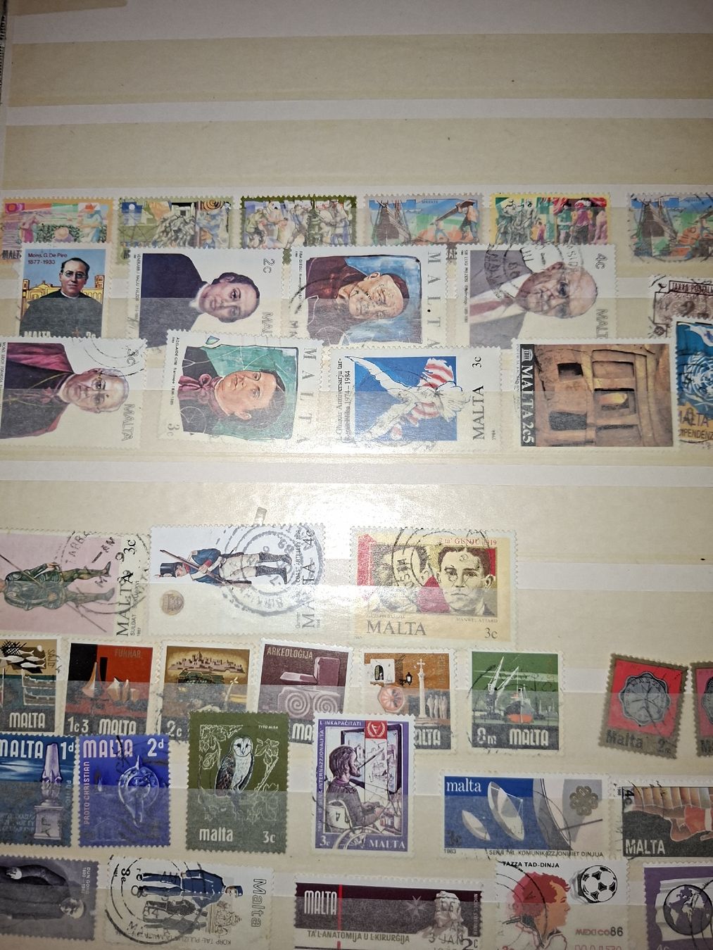 Tous les timbres: Briefmarkensammlung Ausland div – D'occasion à Balgach par SIMEON27 5