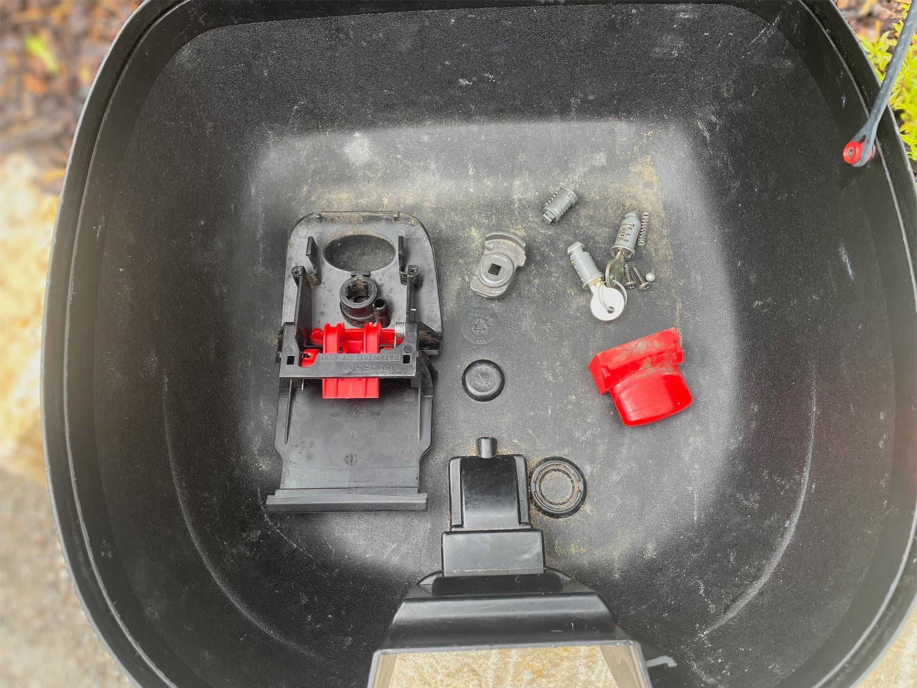 Givi Topcase: GIVI Micro 2 Topcase – Usato da Grenchen venduto da mcrehberger 1