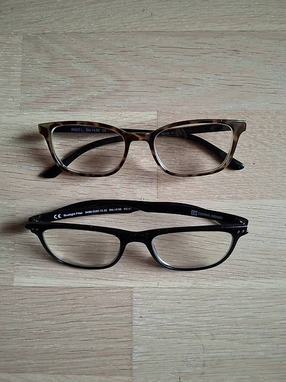 Occhiali & Lenti: Lesebrille + 3.50 Dioptrien, wie neu 15.- pro Stück – Usato da Uetendorf venduto da Ladouce