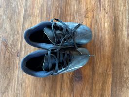 Puma Fussballschuhe Kinder Gr. 31 – kaum getragen