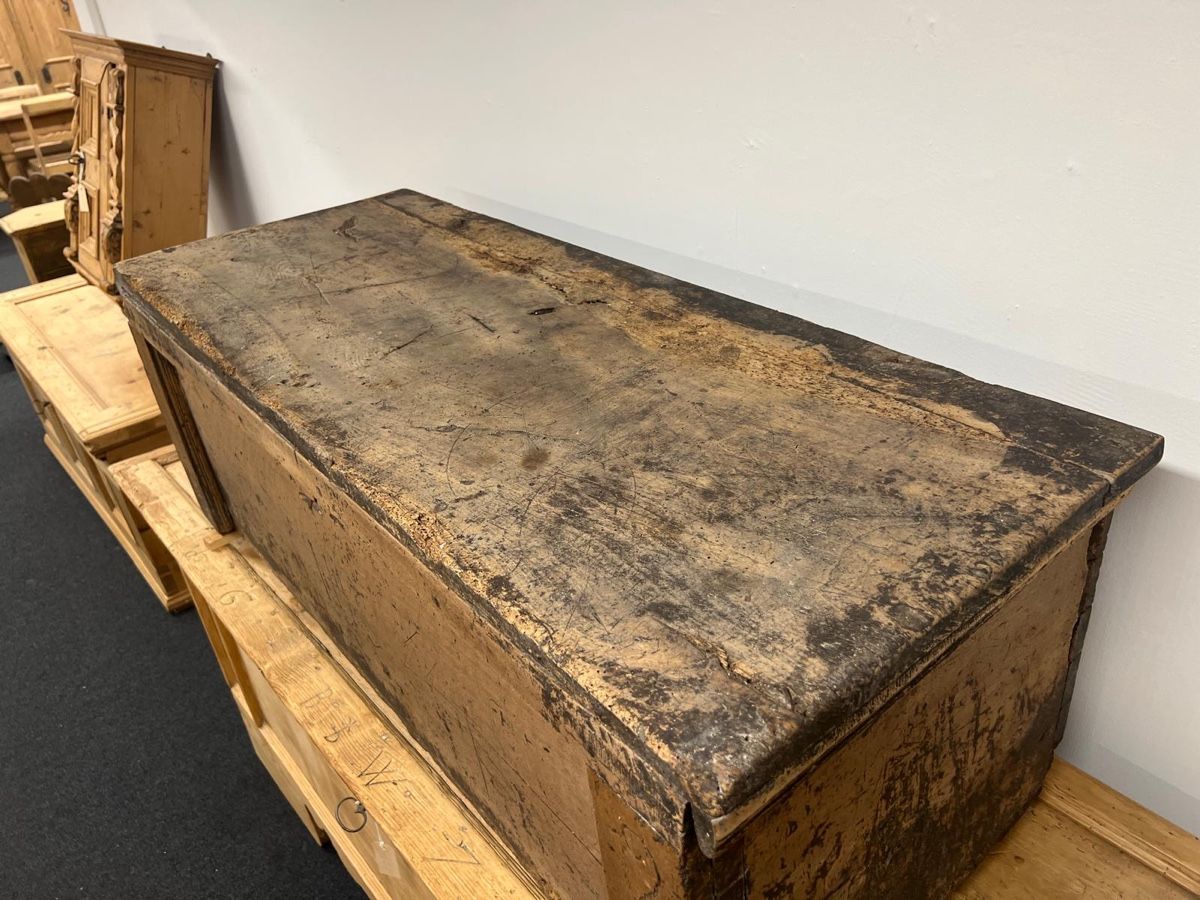 Cassapanche: Gotische Truhe dat.1594 – Usato da Gossau SG venduto da Liq-Gossau 7