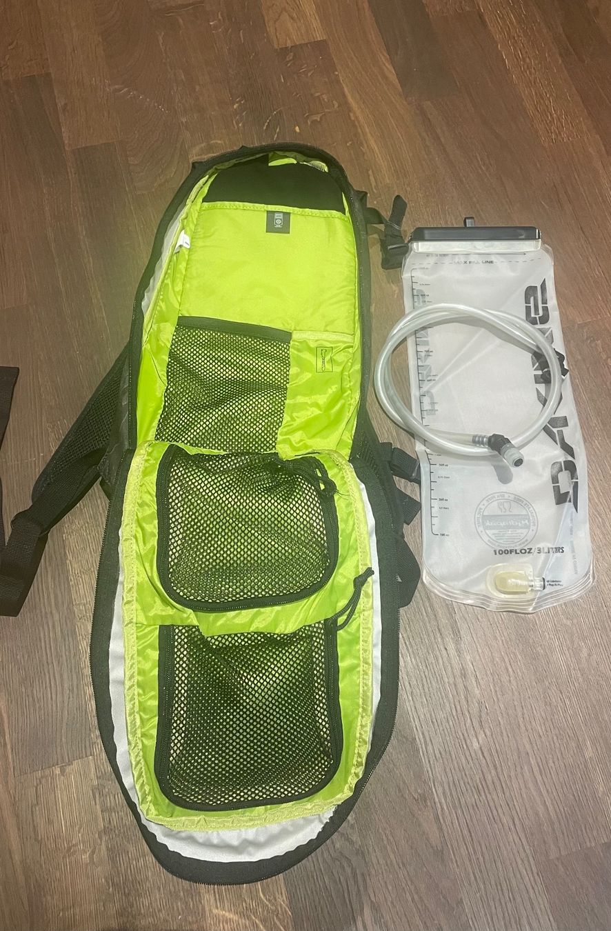 Dakine Sacs à dos: Dakine Drafter Rucksack mit Beutel 3 Liter – Neuf (Voir description) à Domat/Ems par Emser66 1