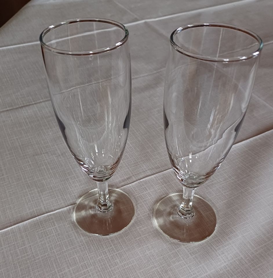 Bicchieri: 12 Schöne Cüpligläser – Usato da Flaach venduto da ker_6ml7