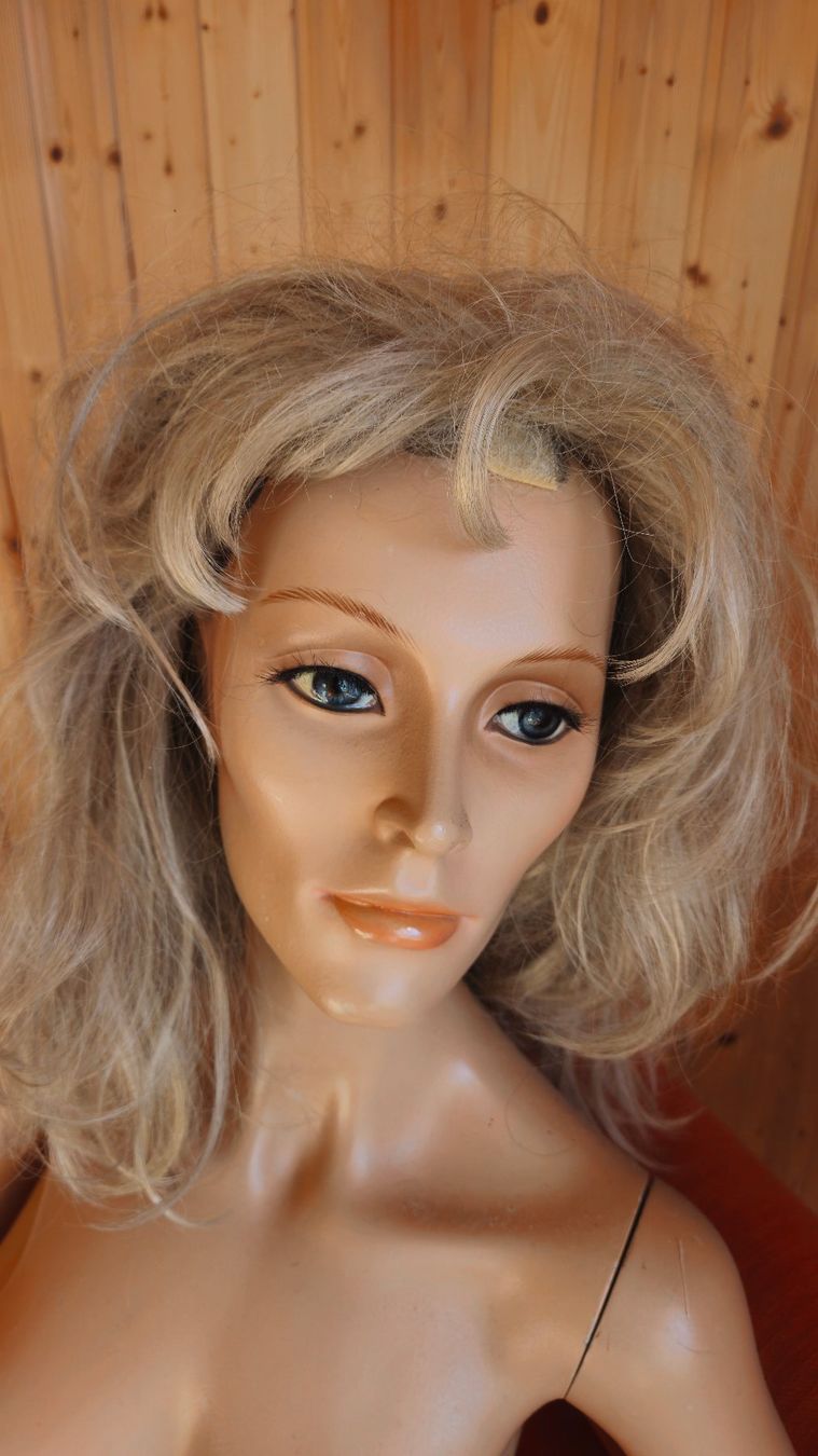 Perruques: Perücke blond – D'occasion à Suhr par Jensdetlef
