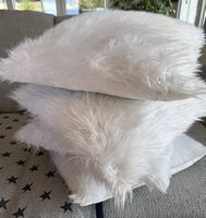 4x Kunstfellkissen weiss