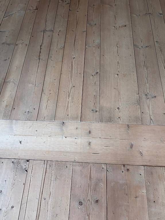 Articoli in legno: Boden Dielen Holz – Usato da Appenzell venduto da mpinseli3 2