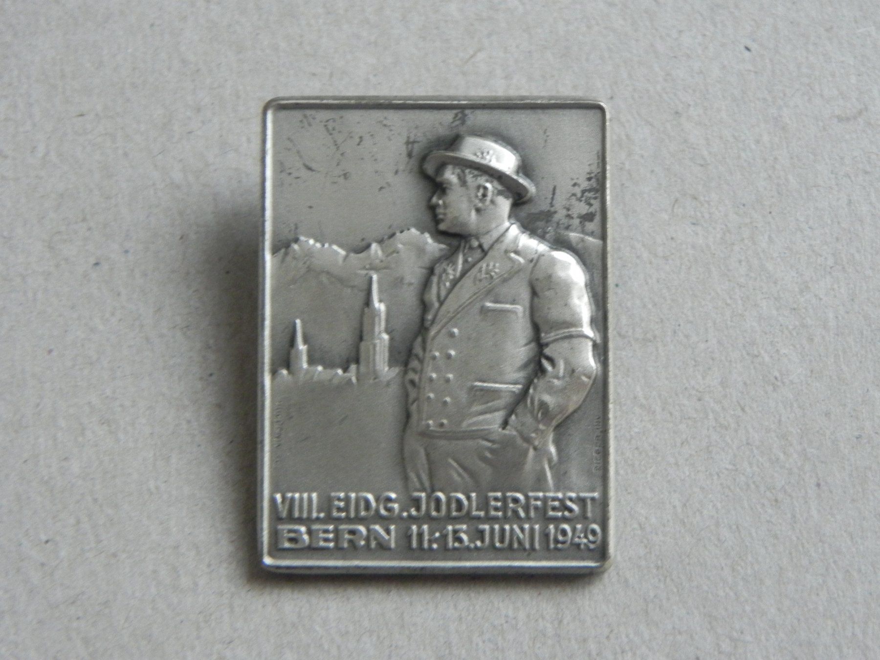 Broschen & Nadeln: Abzeichen Brosche Jodler Jodlerfest Eidg. Bern BE 1949 – Gebraucht aus Siebnen von krimsie
