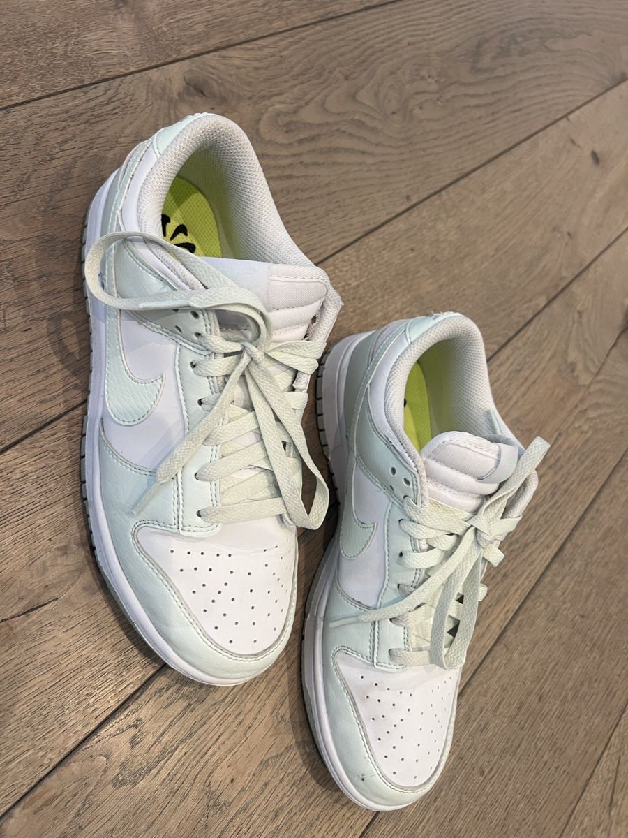 Nike Scarpe da donna: Nike Dunk Low Next Nature – Nuovo (secondo la descrizione) da Uitikon Waldegg venduto da chrigi.ruch