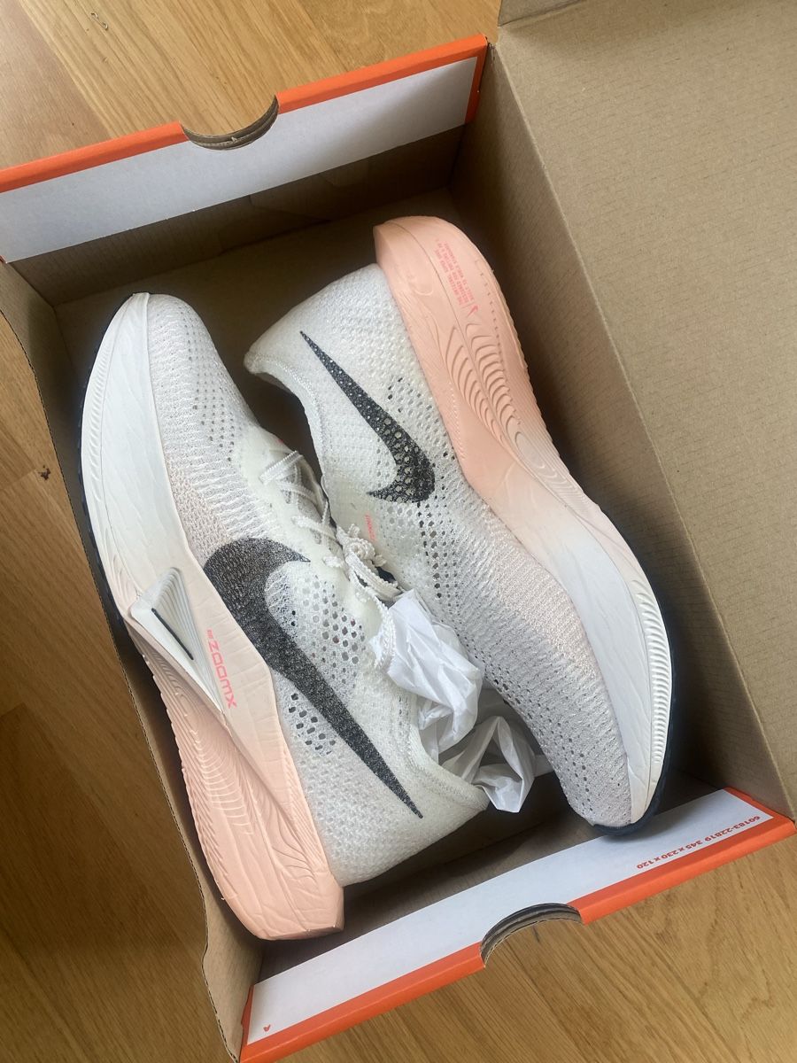 Nike Scarpe da uomo: Nike Zoomx vaporfly next 3 – Nuovo e nell'imballaggio originale da Dietikon venduto da Tdaf33