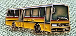 O649 - Pin Die Post PTT Postauto SETRA