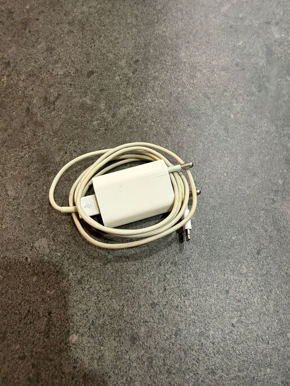 Apple Telefoni cellulari / Smartphones: iPhone 13 - 128 GB – Usato da Cadro venduto da kiks27 7