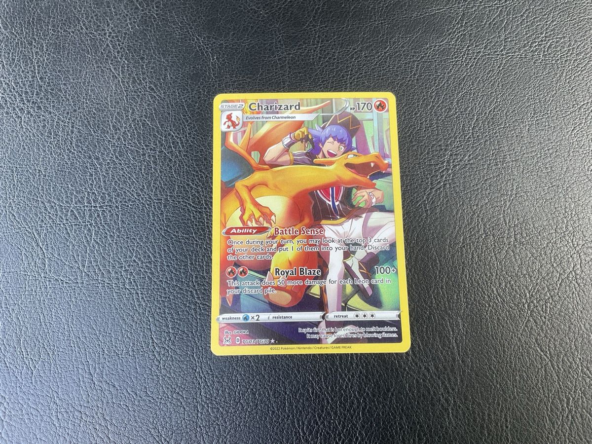 Pokémon Carte collezionabili: Charizard TG03 TG30 EN Lost Origin Pokémon  – Usato da Baar venduto da Nini043