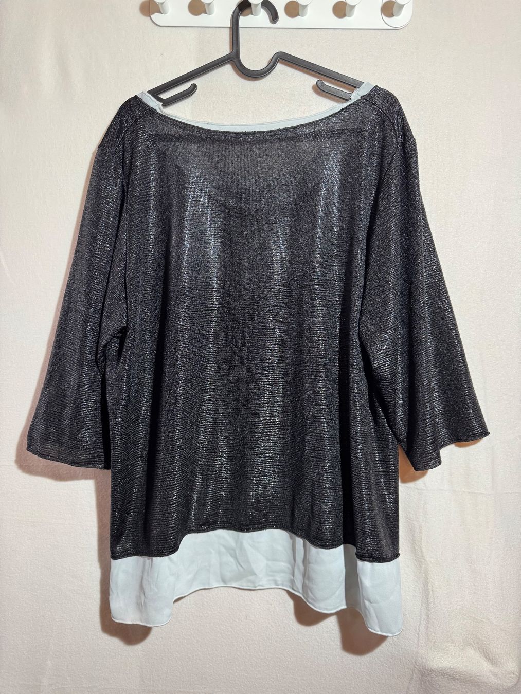 Camicette: Schöne glänzende Bluse Gr. 44 – Usato da Grosswangen venduto da SALE_SALE_SALE 4