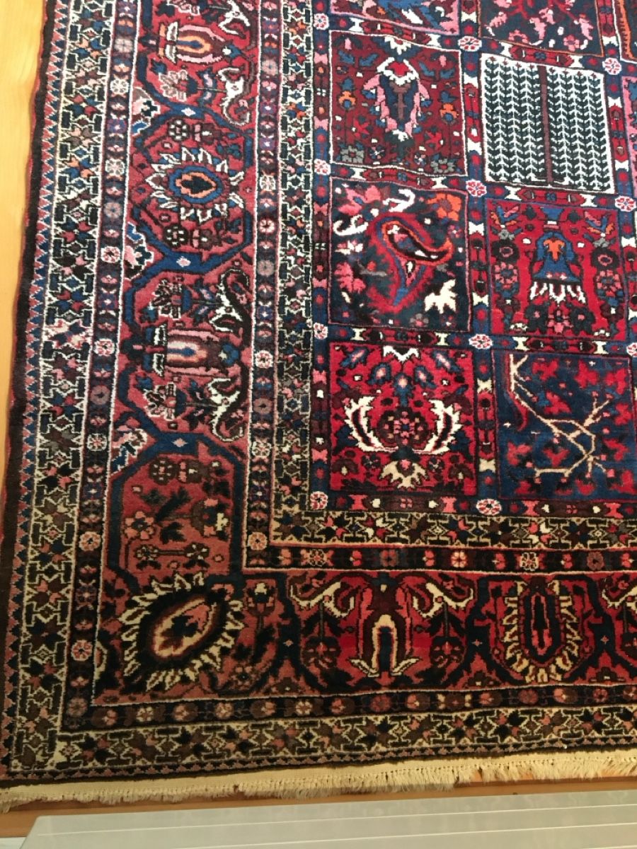 Teppiche: Antiker Orientteppich Bachtiar – Gebraucht aus Siebnen von Starlauf 3