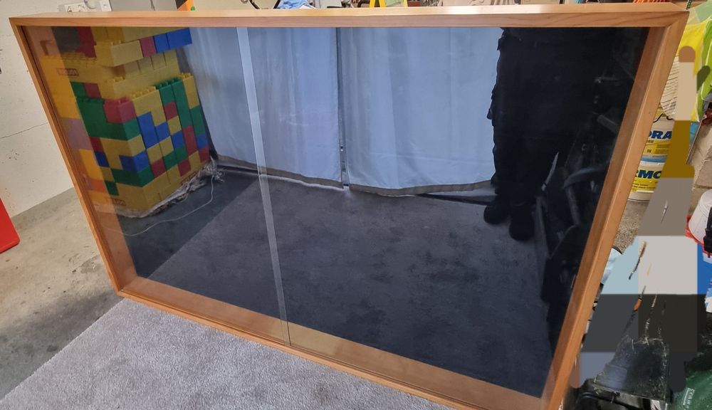 Kranzkasten,Vitrine (Gebraucht) in Boningen für CHF 140 – nur Abholung ...