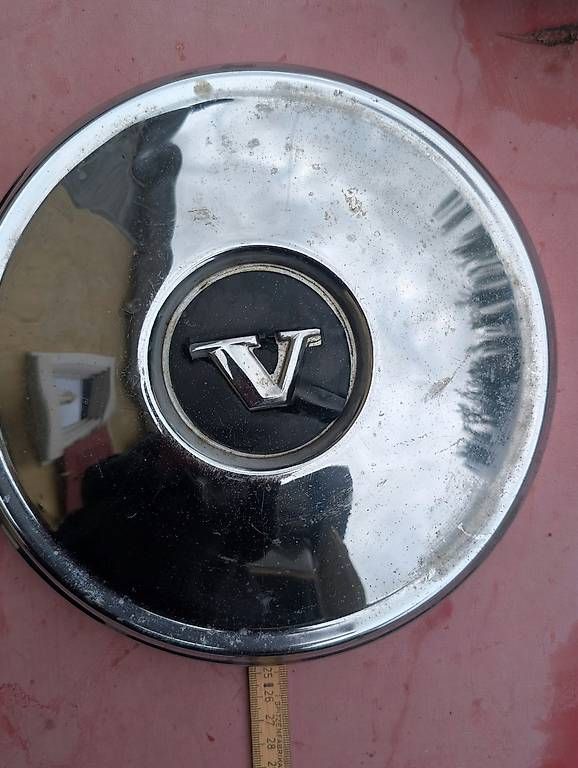 Volvo Toutes les pièces auto: 6 Stück Radabdeckungen Volvo – D'occasion à Dietikon par janatroendle 1