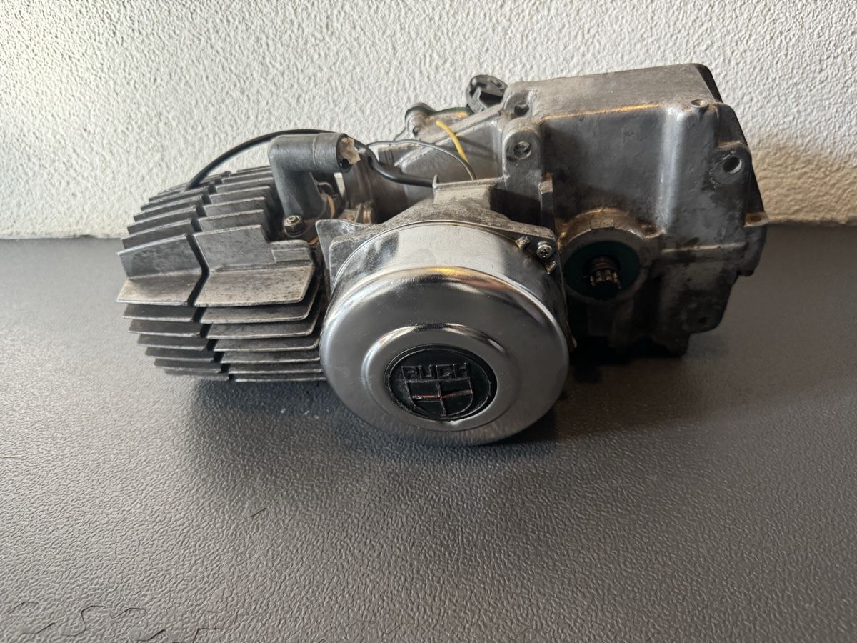 Puch Parti ricambio per ciclomotori: Puch Maxi E50 Motor  – Usato da Glashütten venduto da Schraubermeisterz