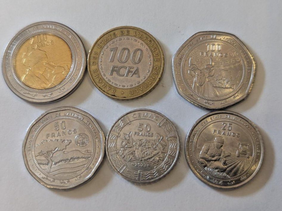 Alle Münzen: Gabon circulating coins,delivery mi Sept – Gebraucht aus Porrentruy von jmbechir 1