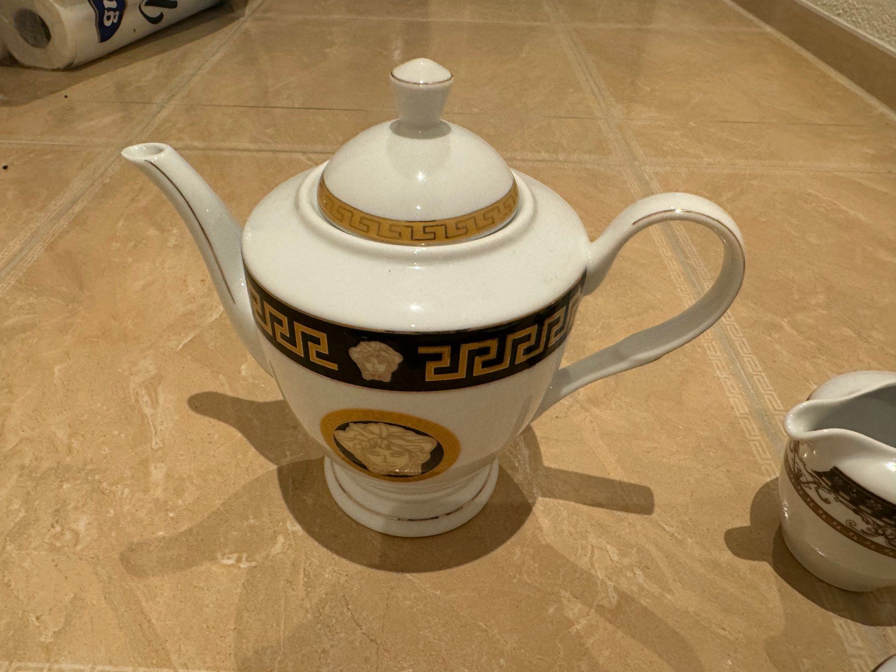 Geschirrsets: neues Kaffee / Tee Set mit Mäander Muster – Neu (gemäss Beschreibung) aus Klingnau von Markus14 1