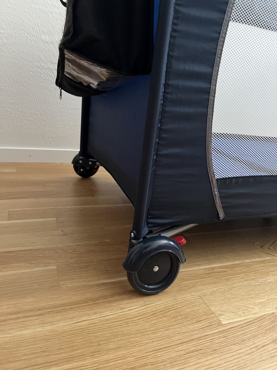 Betten: Reisebett inkl. Matratze – Gebraucht aus Volketswil von Jonathanjames 3