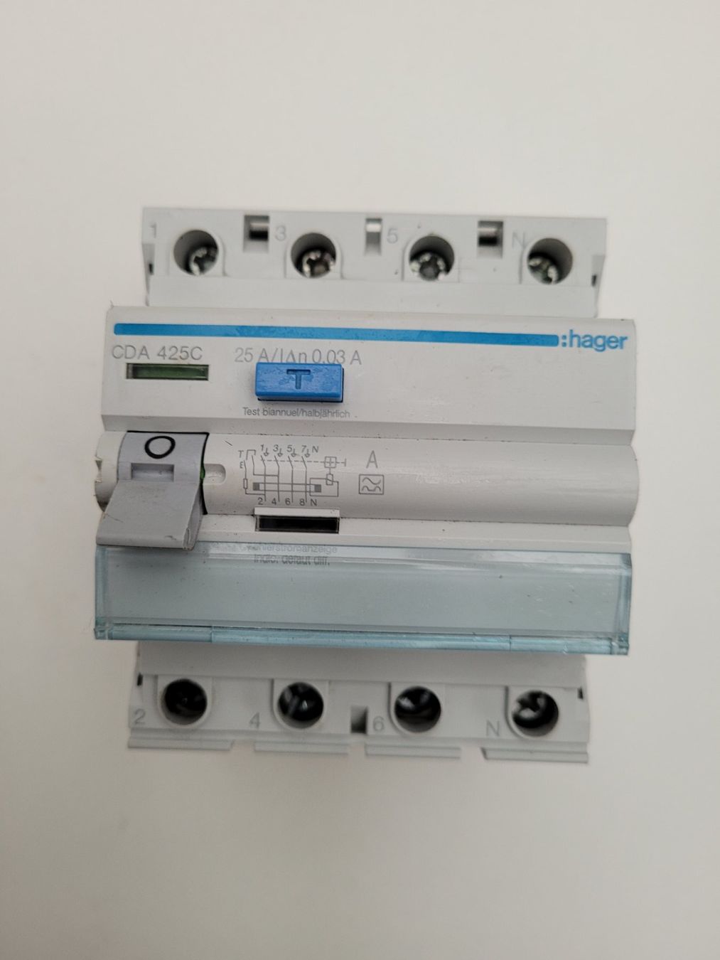Hager Schalter: Hager CDA 425C 25A 4-poliger Fehlerstrom-Schutzschalter – Gebraucht aus Oensingen von Fischer040