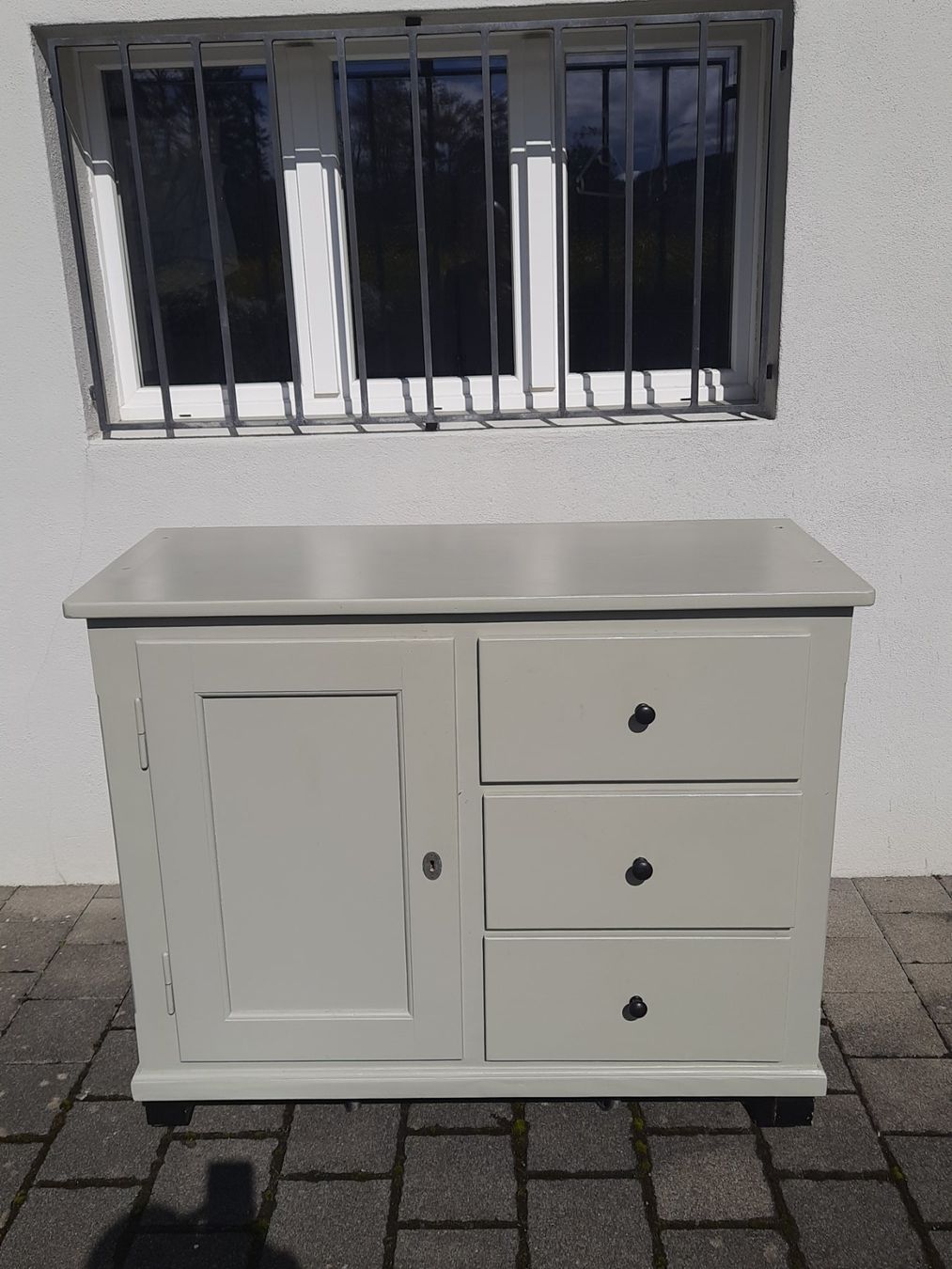 Credenze: Altes, restauriertes Buffet/Vitrine – Usato da Münchwilen TG venduto da Spurtch 1