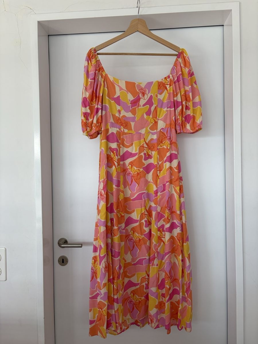 Vestiti: Kleid Blumenmuster Grösse M neu – Usato da Zürich venduto da Ambrette9