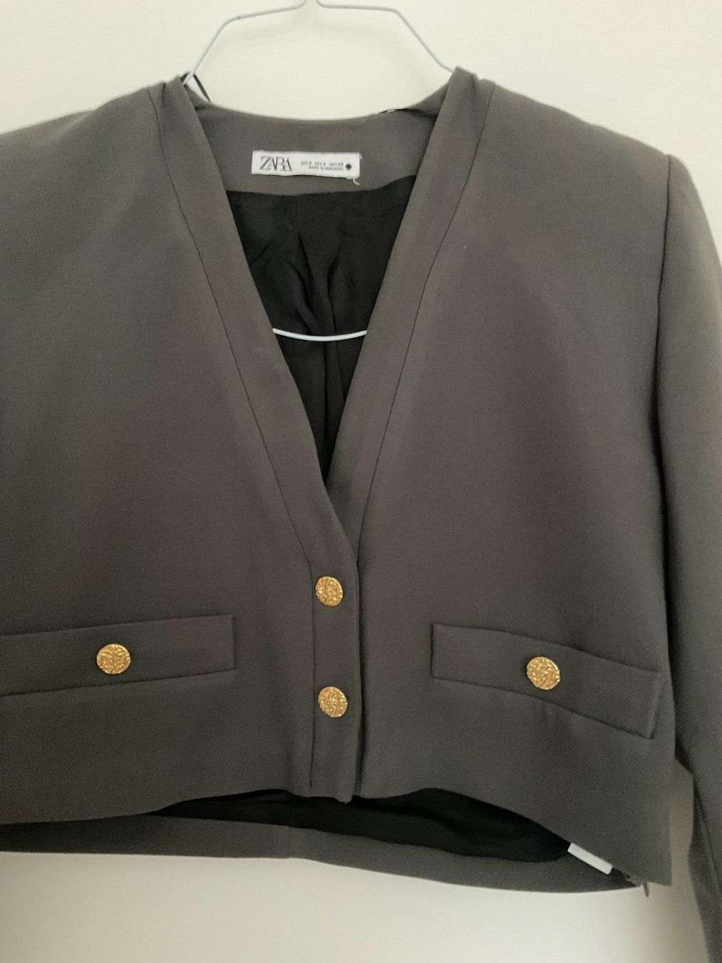 Zara Completi & Tailleur: ZARA Crop Blazer size S – Nuovo (secondo la descrizione) da Luzern venduto da Miausie 1