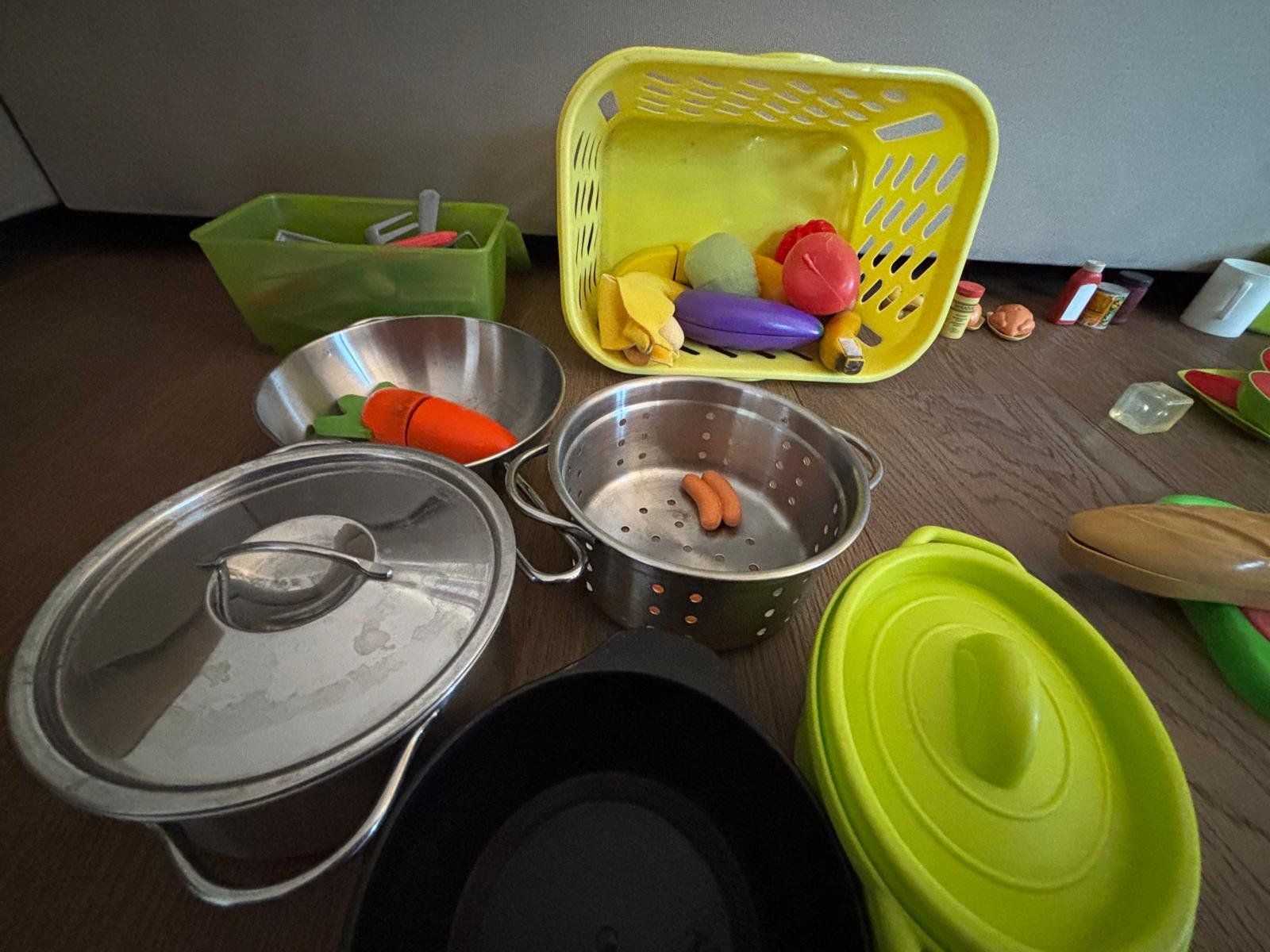 Spielzeuge: Kinderküche Zubehör – Gebraucht aus Baden von Muschti
