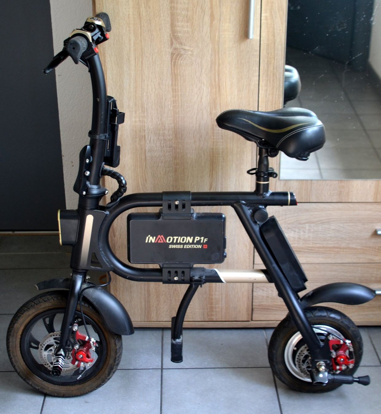 Mini Bike: InMotion P1F Roller eBike scooter électrique – Usato da Collonges venduto da arashee
