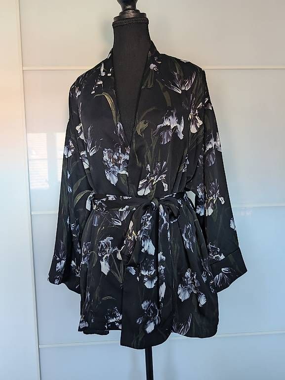 Giacche: Kimonojacke / Blazer 46 neu – Nuovo (secondo la descrizione) da Konolfingen venduto da Honey870 1