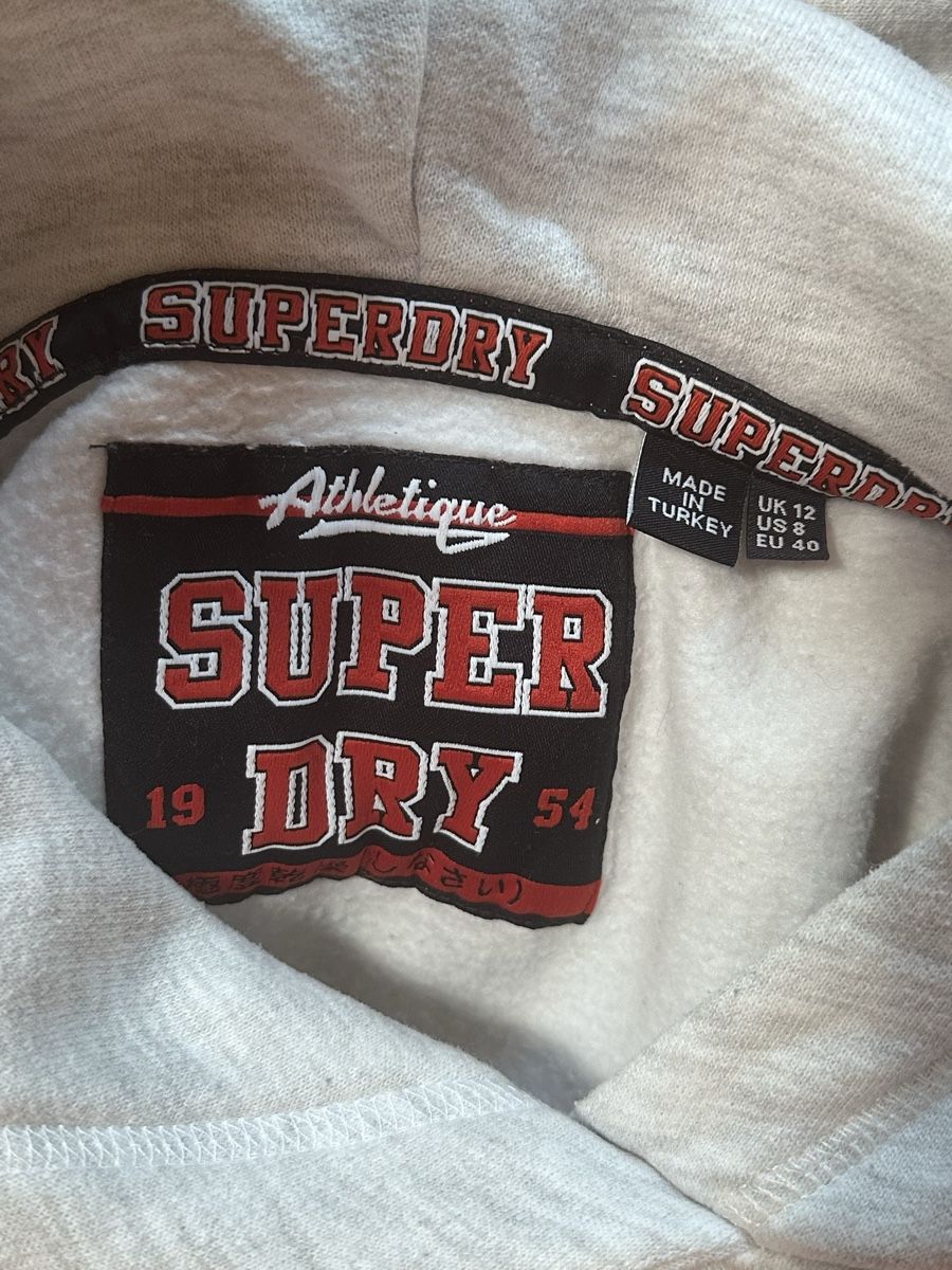 Superdry Pullover & Sweatshirts: Sweat à capuche Superdry – Neu (gemäss Beschreibung) aus Corgémont von Chloesellsthings 2