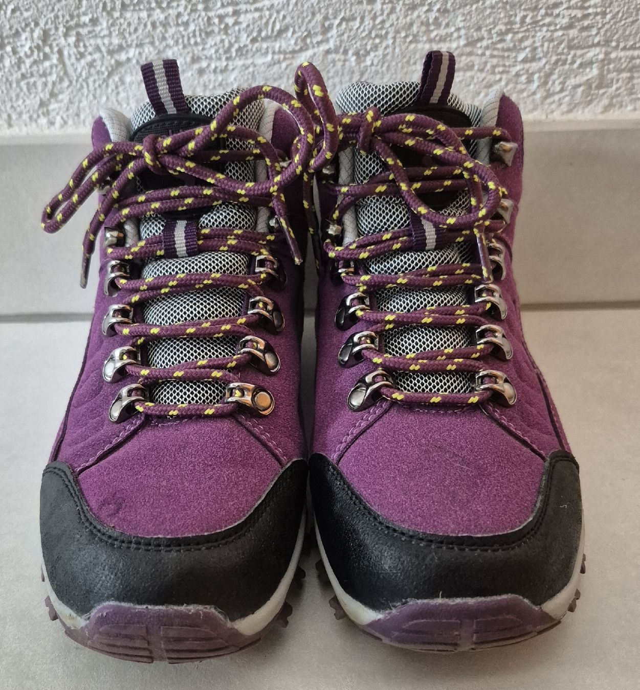 Scarpe per ragazze: chaussures de randonnées pointure 36 – Nuovo (secondo la descrizione) da Vouvry venduto da Arwenne 1