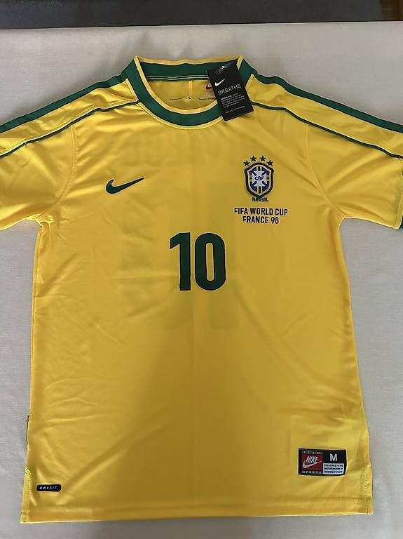 Maillots de corps & Pantalons: Rivaldo 10 Trikot  – D'occasion à Birr par rob_d6wl