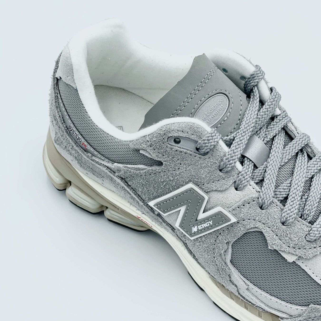 New Balance Herrenschuhe: New Balance 2002R Protection Pack Grey EU 42 – Neu und originalverpackt aus Erlinsbach von sasneakers 2
