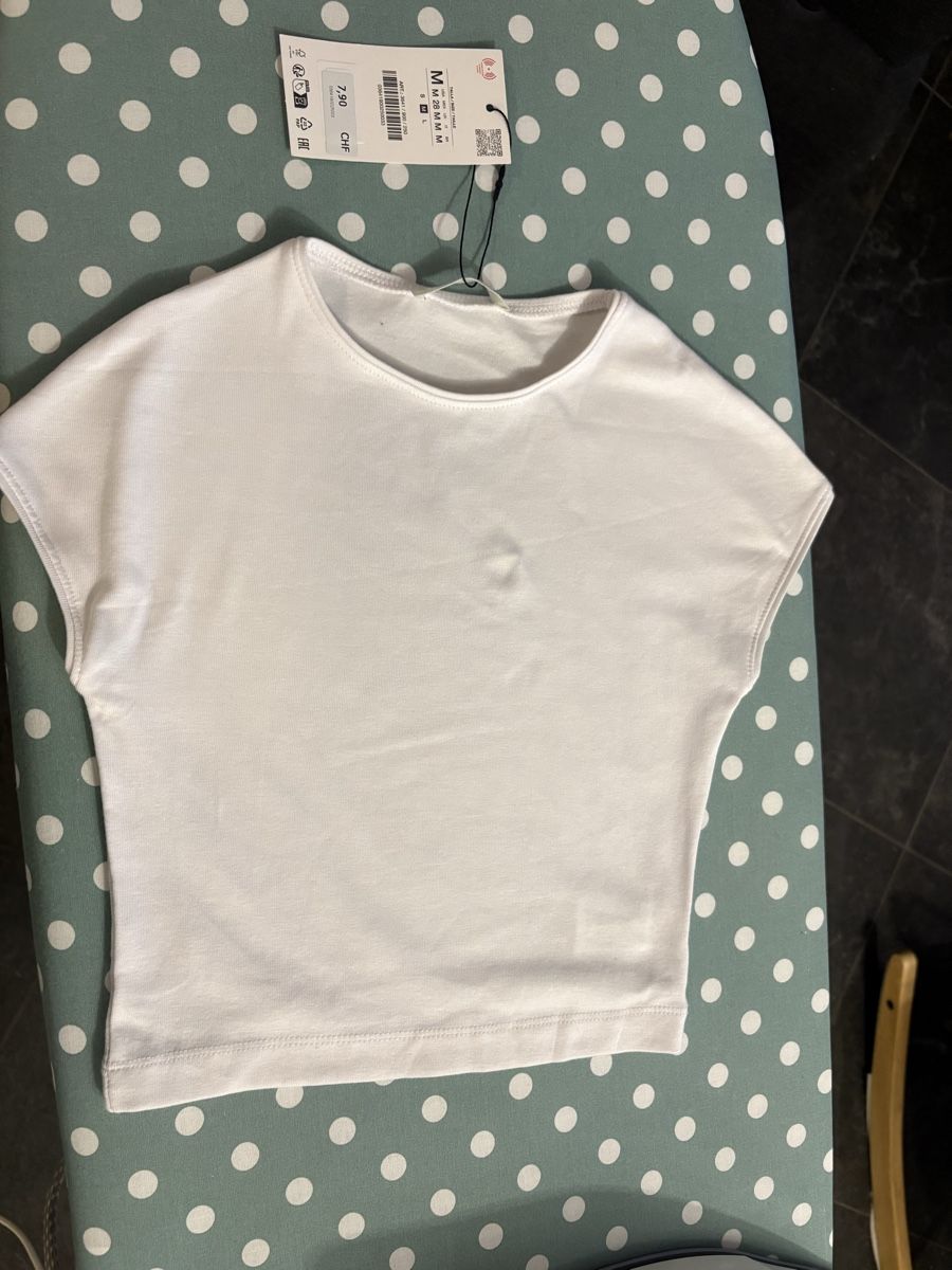 Zara Tops: Haut blanc – Neu (gemäss Beschreibung) aus Evionnaz von Meliestange