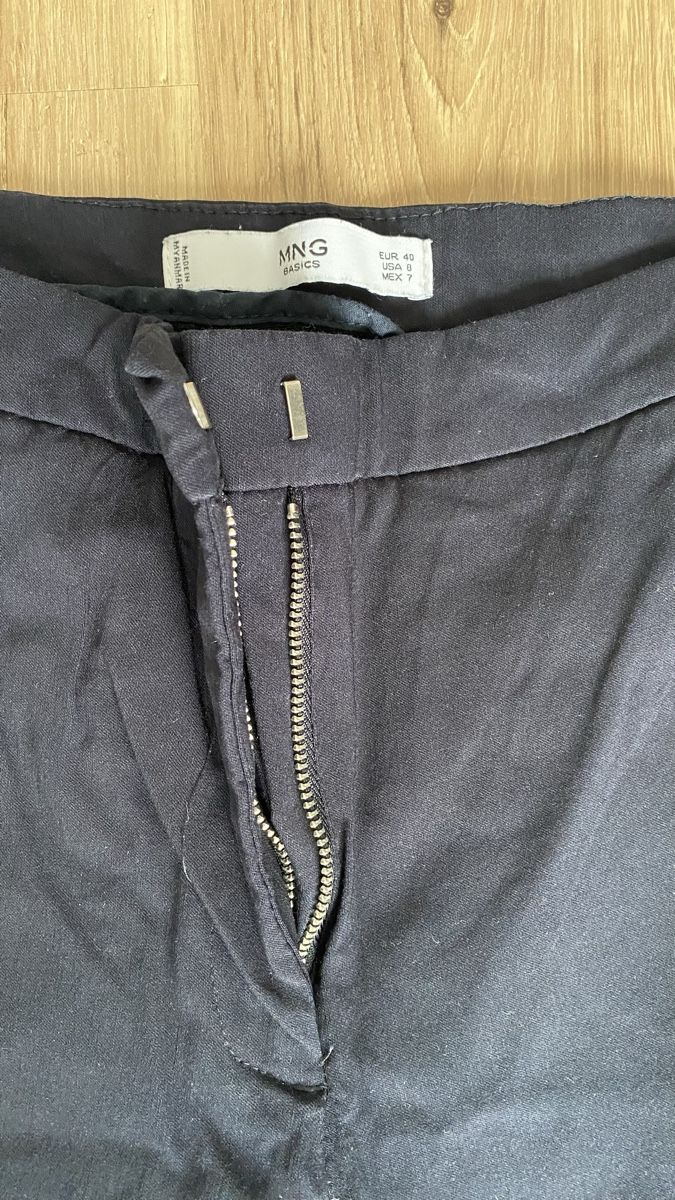 Mango Pantaloni: Blaue Mango Hose 40 – Usato da Magden venduto da Gondwina 1
