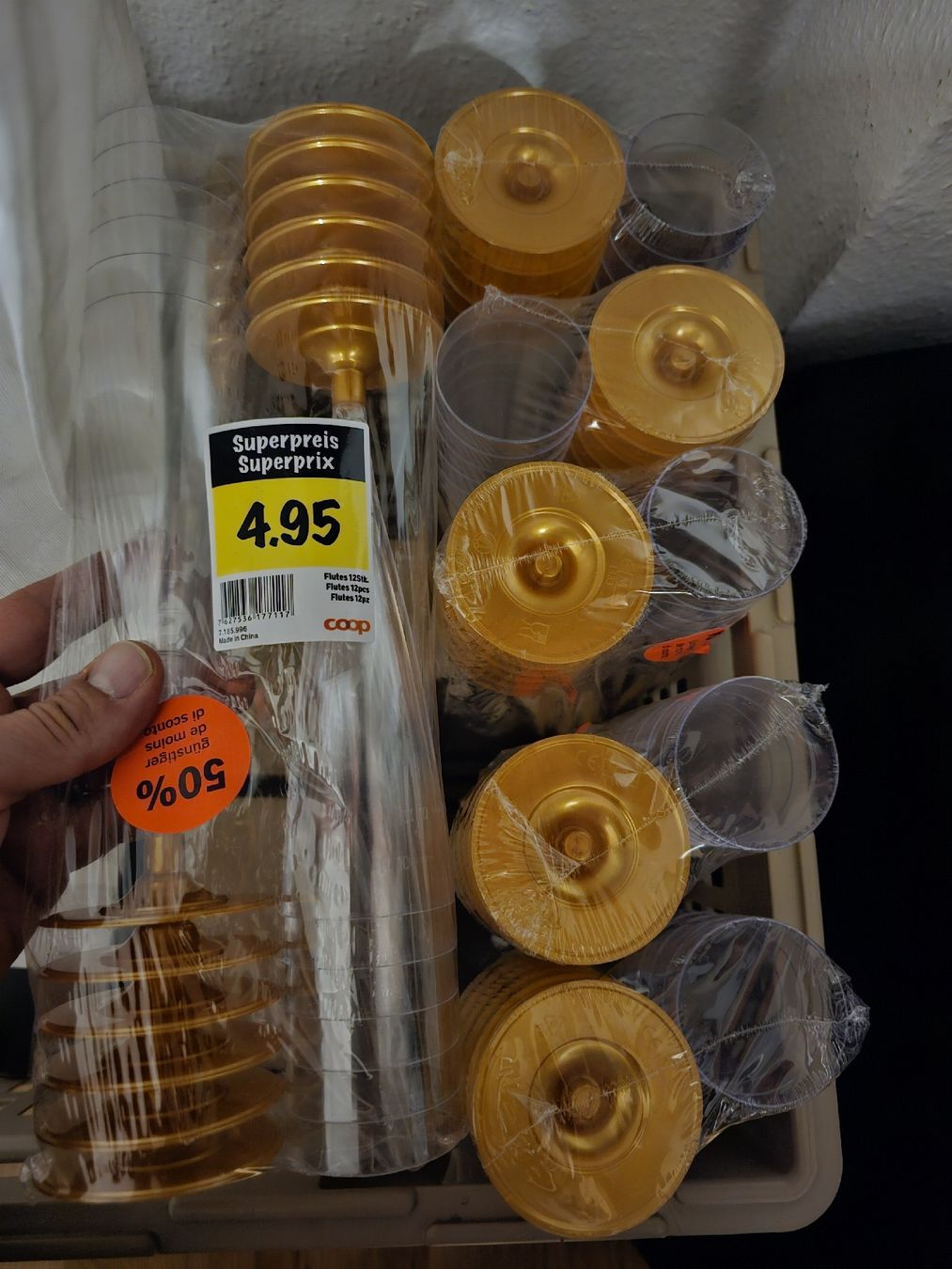 Contenitori & Simili: plastikbecher – Nuovo e nell'imballaggio originale da Wettingen venduto da Alidapi 1